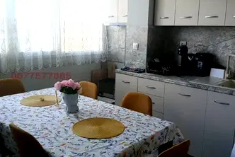 Двустаен апартамент във Велико Търново, Свищов