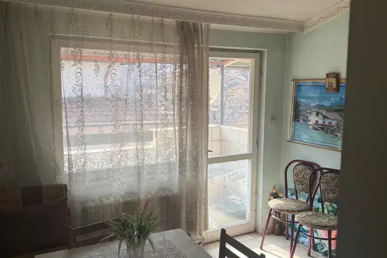 1-bedroom apartment in Vraca, Centyr