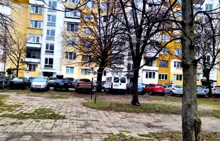 Панорамен едностаен апартамент с ремонт и обзавеждане в Дружба 1