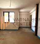 Партерен офис в нова сграда в ХЕИ, Варна с естествена светлина