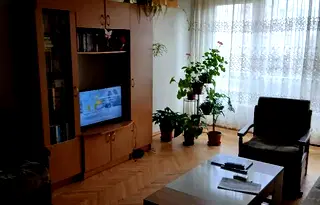 Светъл едностаен апартамент с южно изложение в Надежда 1
