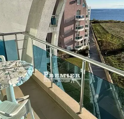 Снимка 3 — Едностаен апартамент в Бургас, с. Равда