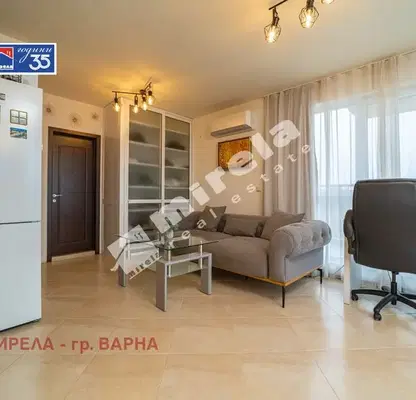 Снимка 4 — Едностаен апартамент във Варна, Бяла