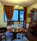 Етаж от къща във Велико Търново, Асенов