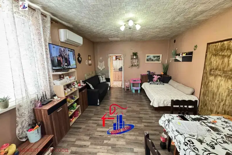 Етаж от къща в Шумен, Дивдядово