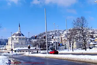 Етаж от къща в Шумен, Томбул джамия