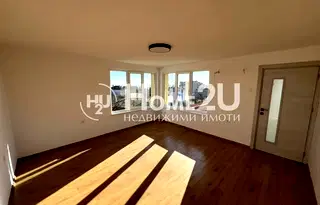 Етаж от къща във Варна, Виница