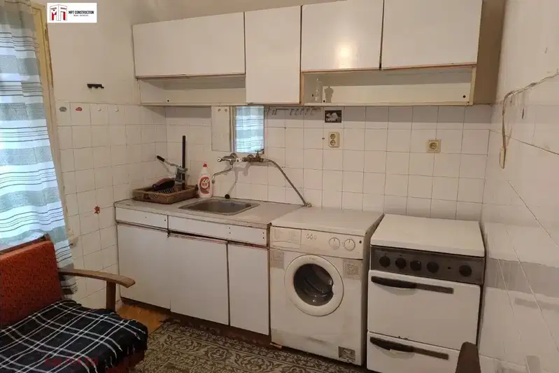 Floor of House in Plovdiv, Zaharna Fabrika