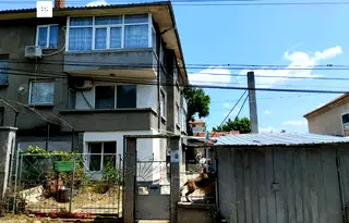 Етаж от къща в Бургас, Айтос