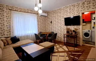 Етаж от къща в Пловдив, Асенов