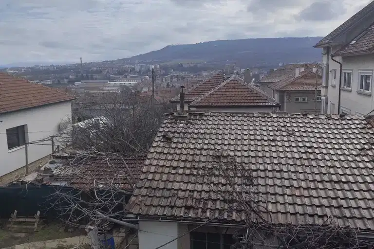 Floor of House in Oblast Veliko Tyrnovo, Gorna Oryahovica