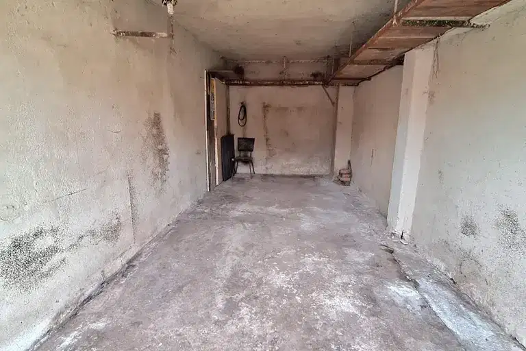 Гараж/Паркомясто в Добрич, Дружба 3