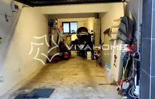 Гараж/Паркомясто във Варна, Погреби