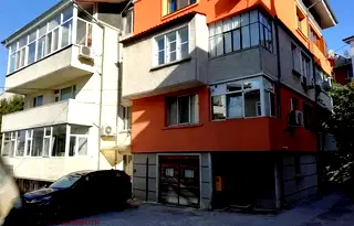 Гараж/Паркомясто в Шумен, Военно училище