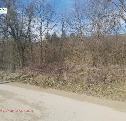 Photo 2 — Agricultural Land in Oblast Lovech, Gumoshtnik