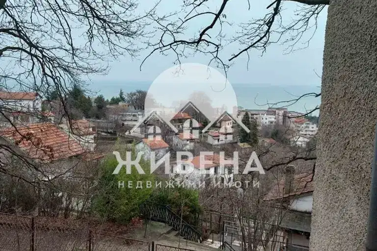 Hotel in Varna, Alen Mak