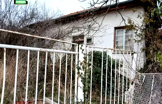 Къща в с. Лозен