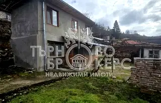 Къща във Велико Търново, Асенов
