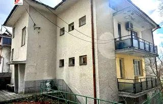 Къща в Кърджали, Байкал