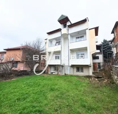 Photo 3 — House in Kyrdjali, Baikal