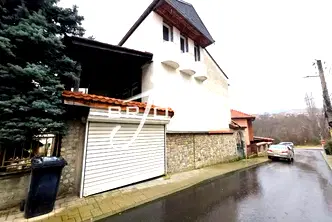 Къща в Кърджали, Байкал
