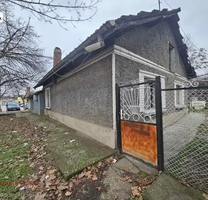 Photo 2 — House in Ruse, Centralen Koop. Pazar