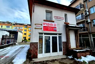 Къща в Габрово, Център