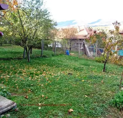Снимка 3 — Къща в Габрово, Център