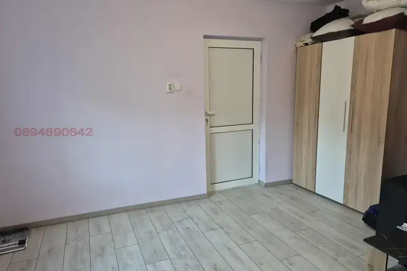Къща в Добрич, Център