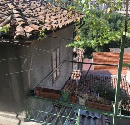 Photo 2 — House in Veliko Tyrnovo, Centyr