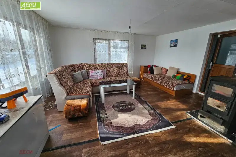 House in Ruse, Charodeika - Sever