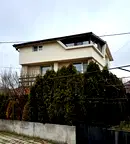 Къща в Перник, Църква
