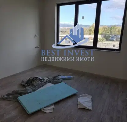 Photo 5 — House in Благоев, Грамада