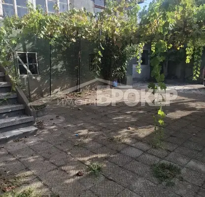 Photo 2 — House in Sliven, Komluka