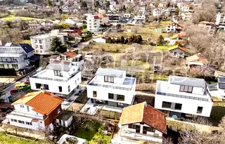Къща във Варна, м-т Ален мак