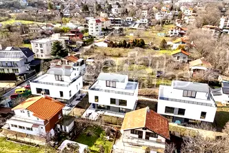 Къща във Варна, м-т Ален мак