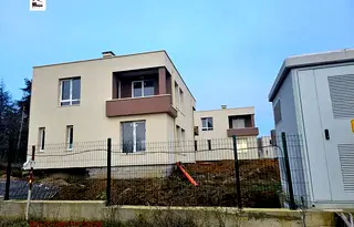 Къща във Варна, м-т Боровец - юг