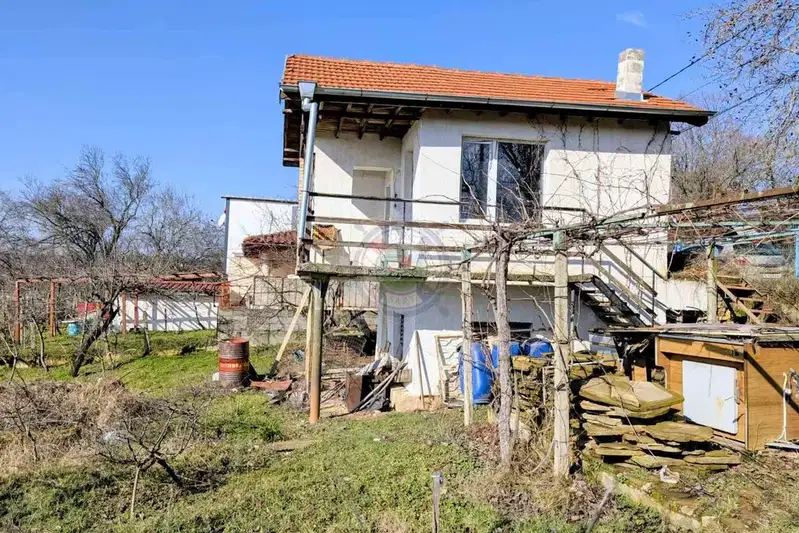House in Varna, Borovec - Yug