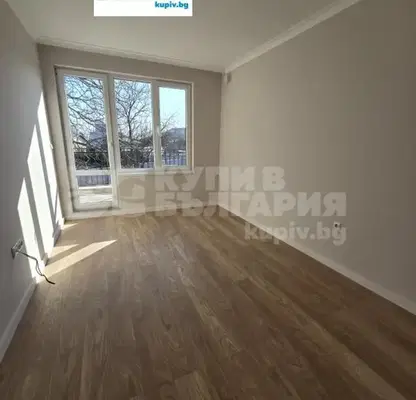 Снимка 5 — Къща във Варна, м-т Горна Трака