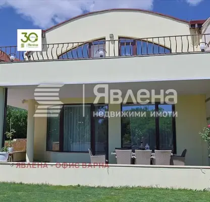 Снимка 2 — Къща във Варна, м-т Манастирски рид