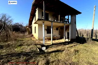 Къща в Плевен, м-т Плочата
