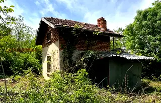Къща в Плевен, м-т Стражата