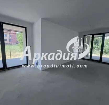 Снимка 4 — Къща в Пловдив, Остромила