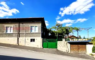 Къща в Добрич, Пинета