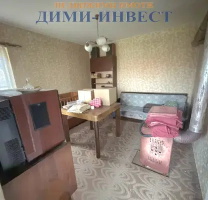 Photo 3 — House with 3 rooms in Riltsi district, Dobrich, with large yard