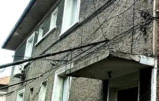 Къща в Русе, Родина 2