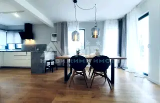 Къща в Бургас, Сарафово