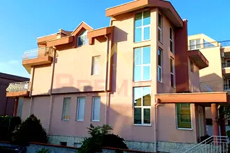 Къща в Бургас, Сарафово