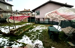 Къща в Плевен, Широк център