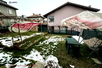Къща в Плевен, Широк център